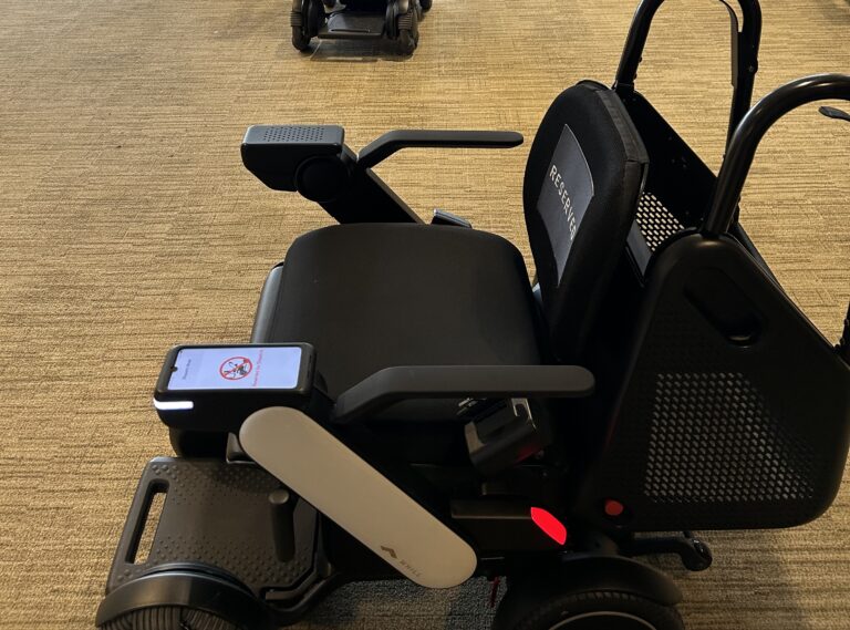 Side view of robotic wheelchair